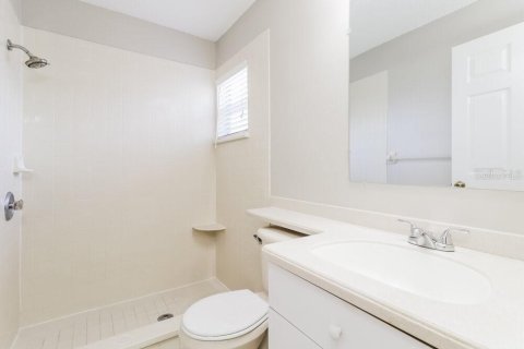 House in New Port Richey, Florida 3 bedrooms, 116.69 sq.m. № 2379606 - photo 15
