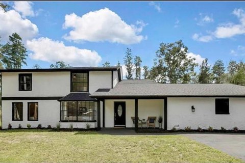 Casa en alquiler en Lutz, Florida, 4 dormitorios, 354.42 m2 № 2287477 - foto 2