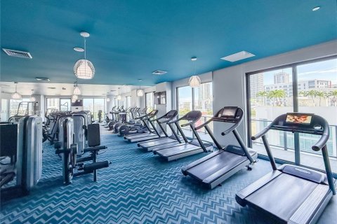 Condominio en alquiler en Miami, Florida, 1 dormitorio, 62.52 m2 № 2016447 - foto 19