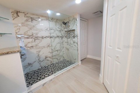 Снять в аренду кондоминиум в Пунта-Горда, Флорида 3 спальни, 169.36м2, № 2112545 - фото 22