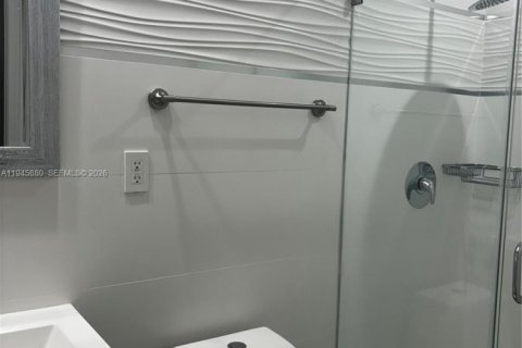 Villa ou maison à vendre à Cutler Bay, Floride: 3 chambres, 130.81 m2 № 2002153 - photo 21