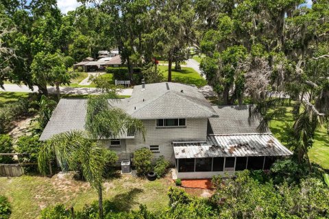 House in Yalaha, Florida 4 bedrooms, 199.55 sq.m. № 1786298 - photo 28