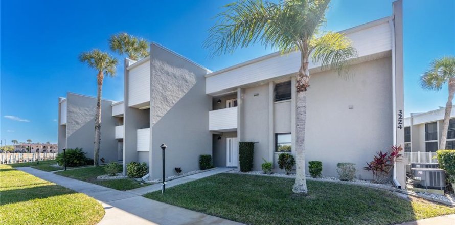 Condo in Punta Gorda, Florida, 2 bedrooms № 2109014