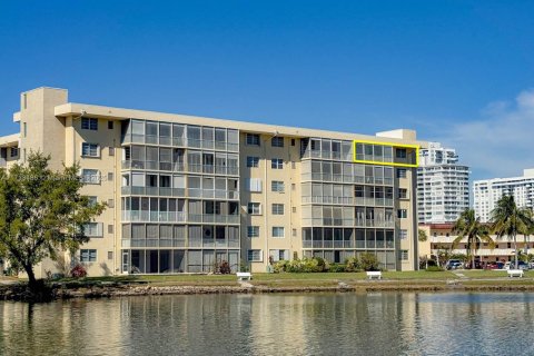 Купить кондоминиум в Авентура, Флорида 1 спальня, 75.9м2, № 1958052 - фото 30