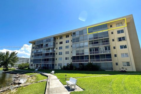 Купить кондоминиум в Авентура, Флорида 1 спальня, 75.9м2, № 1958052 - фото 16