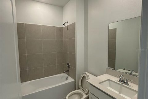 Снять в аренду виллу или дом в Клермон, Флорида 10 комнат, 309.55м2, № 1903311 - фото 12