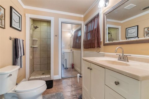 Casa en venta en Auburndale, Florida, 3 dormitorios, 206.34 m2 № 1852913 - foto 8