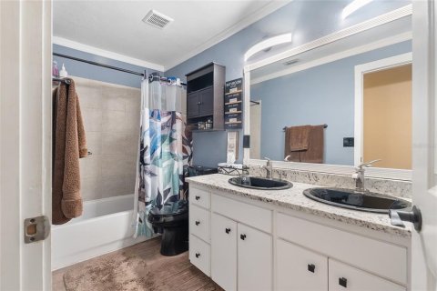 Casa en venta en Auburndale, Florida, 3 dormitorios, 206.34 m2 № 1852913 - foto 6