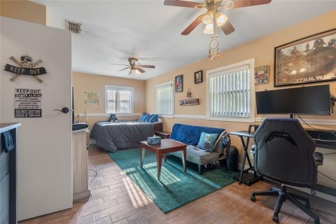 Casa en venta en Auburndale, Florida, 3 dormitorios, 206.34 m2 № 1852913 - foto 9