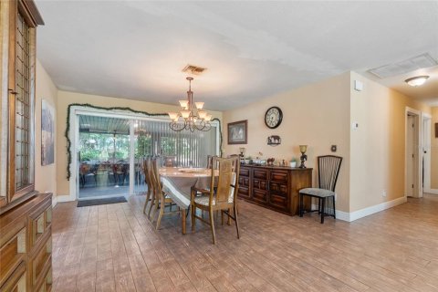 Casa en venta en Auburndale, Florida, 3 dormitorios, 206.34 m2 № 1852913 - foto 4
