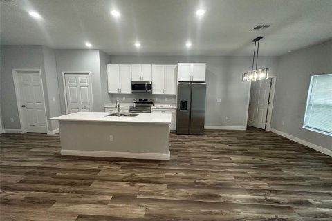 Casa en venta en Ocala, Florida, 4 dormitorios, 153.75 m2 № 1536859 - foto 8