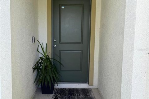 Villa ou maison à vendre à Tavares, Floride: 4 chambres, 158.03 m2 № 1883291 - photo 2