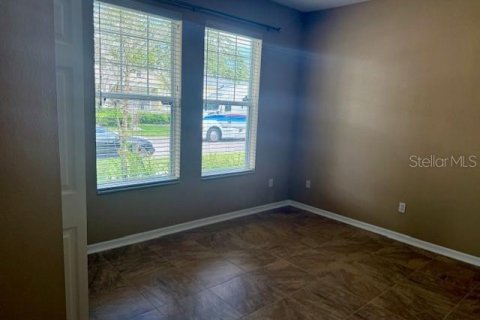 Casa en alquiler en Orlando, Florida, 4 dormitorios, 179.39 m2 № 1918026 - foto 19