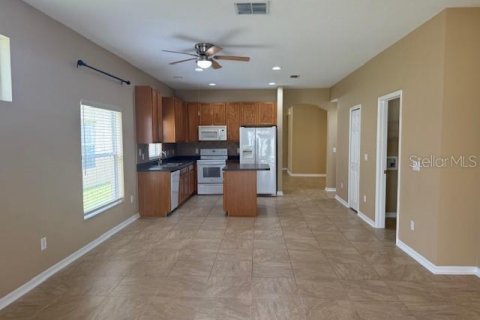 Casa en alquiler en Orlando, Florida, 4 dormitorios, 179.39 m2 № 1918026 - foto 9
