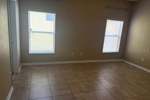 Casa en alquiler en Orlando, Florida, 4 dormitorios, 179.39 m2 № 1918026 - foto 14