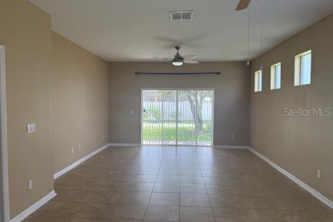 Casa en alquiler en Orlando, Florida, 4 dormitorios, 179.39 m2 № 1918026 - foto 7