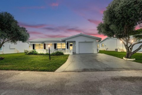Villa ou maison à vendre à Boynton Beach, Floride: 2 chambres, 122.35 m2 № 2414373 - photo 2