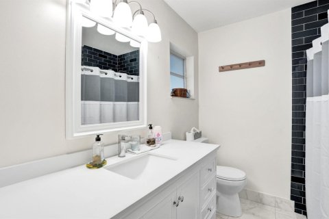 Villa ou maison à vendre à Boynton Beach, Floride: 2 chambres, 122.35 m2 № 2414373 - photo 20