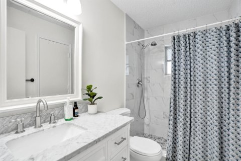 Villa ou maison à vendre à Boynton Beach, Floride: 2 chambres, 122.35 m2 № 2414373 - photo 16