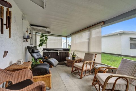 Villa ou maison à vendre à Boynton Beach, Floride: 2 chambres, 122.35 m2 № 2414373 - photo 22