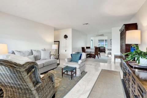 Villa ou maison à vendre à Boynton Beach, Floride: 2 chambres, 122.35 m2 № 2414373 - photo 4