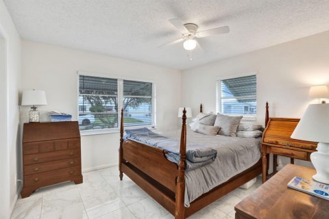 Villa ou maison à vendre à Boynton Beach, Floride: 2 chambres, 122.35 m2 № 2414373 - photo 14