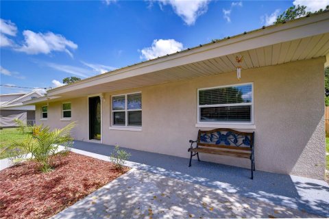 Casa en venta en Lakeland, Florida, 4 dormitorios, 181.72 m2 № 2237996 - foto 5