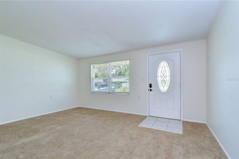 Casa en venta en Lakeland, Florida, 4 dormitorios, 181.72 m2 № 2237996 - foto 8