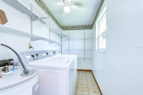 Casa en venta en Lakeland, Florida, 4 dormitorios, 181.72 m2 № 2237996 - foto 29