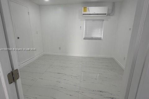 Immobilier commercial à louer à Homestead, Floride: 1 chambre, 127.65 m2 № 1822178 - photo 5