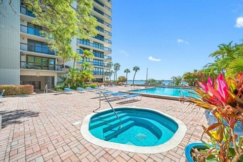 Condominio en venta en Tampa, Florida, 2 dormitorios, 141.21 m2 № 1112634 - foto 30