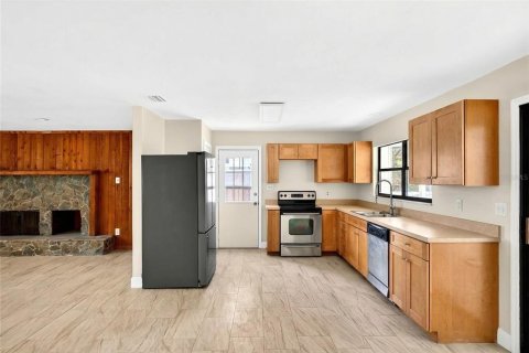 Купить виллу или дом в Энтони, Флорида 3 комнаты, 144м2, № 2097715 - фото 5