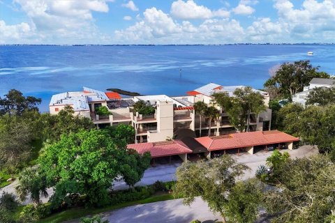 Condo in Bradenton, Florida, 3 bedrooms  № 1914169 - photo 1