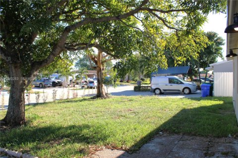 Villa ou maison à vendre à Fort Lauderdale, Floride: 5 chambres, 171.87 m2 № 1998402 - photo 5