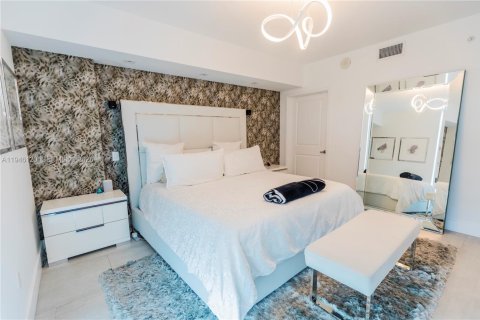 Condo in Sunny Isles Beach, Florida, 3 bedrooms  № 2010127 - photo 20