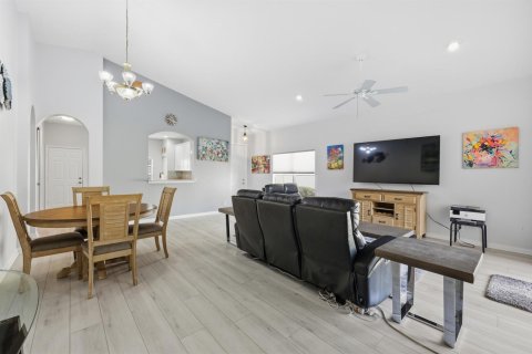 Casa en venta en Port St. Lucie, Florida, 3 dormitorios, 153.29 m2 № 2191091 - foto 5
