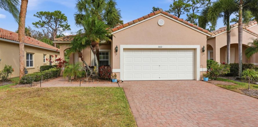 Casa en Port St. Lucie, Florida 3 dormitorios, 153.29 m2 № 2191091