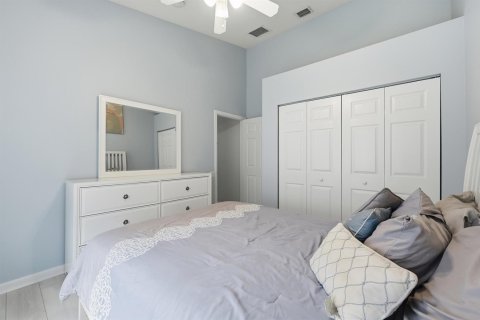 Casa en venta en Port St. Lucie, Florida, 3 dormitorios, 153.29 m2 № 2191091 - foto 18