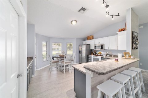 House in Summerfield, Florida 3 bedrooms, 128.21 sq.m. № 1866907 - photo 6