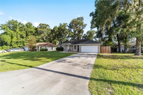 House in Summerfield, Florida 3 bedrooms, 128.21 sq.m. № 1866907 - photo 29