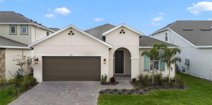 Villa ou maison à Minneola, Floride 4 chambres, 182.46 m2 № 2093165