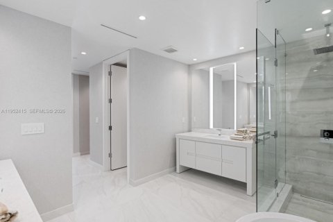 Condo in Boca Raton, Florida, 2 bedrooms  № 2006693 - photo 28