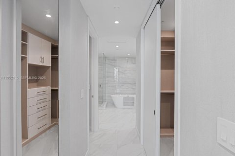 Condo in Boca Raton, Florida, 2 bedrooms  № 2006693 - photo 23