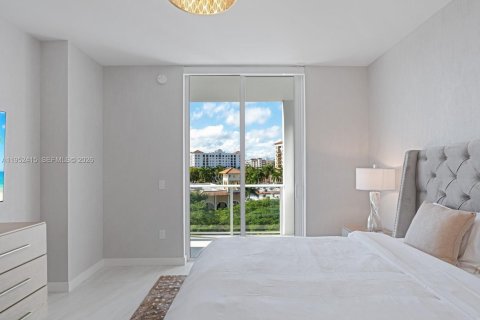 Condo in Boca Raton, Florida, 2 bedrooms  № 2006693 - photo 21