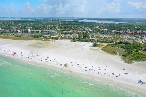 Villa ou maison à louer à Sarasota, Floride: 3 chambres, 128.02 m2 № 2259439 - photo 28