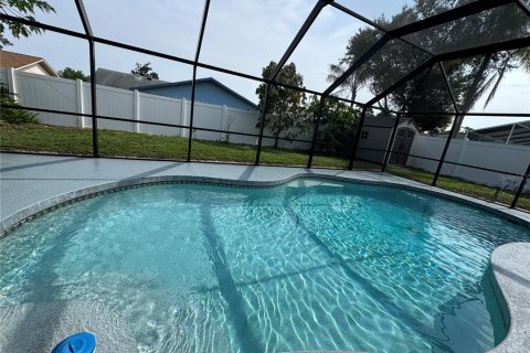 Villa ou maison à louer à Sarasota, Floride: 3 chambres, 128.02 m2 № 2259439 - photo 17