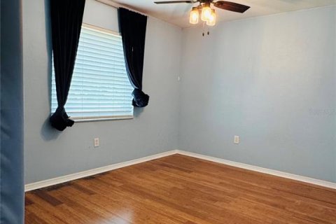 Villa ou maison à louer à Sarasota, Floride: 3 chambres, 128.02 m2 № 2259439 - photo 14