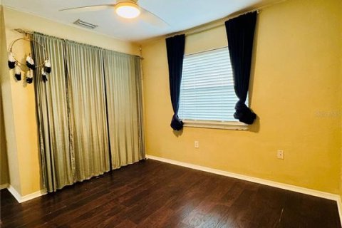 Villa ou maison à louer à Sarasota, Floride: 3 chambres, 128.02 m2 № 2259439 - photo 16