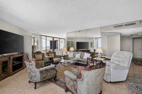Copropriété à louer à Riviera Beach, Floride: 2 chambres, 169.36 m2 № 2368028 - photo 20