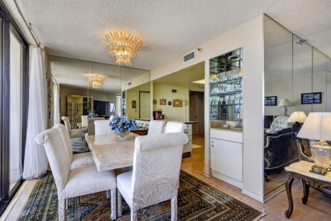 Copropriété à louer à Riviera Beach, Floride: 2 chambres, 169.36 m2 № 2368028 - photo 17